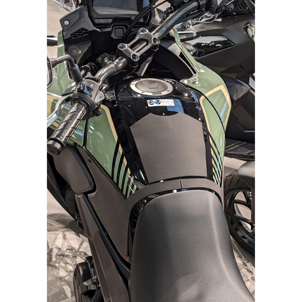 [WRAPHON006] Eazi-Grip Silicone Wrap-Around Tank Grip for Honda CB500X - image 2