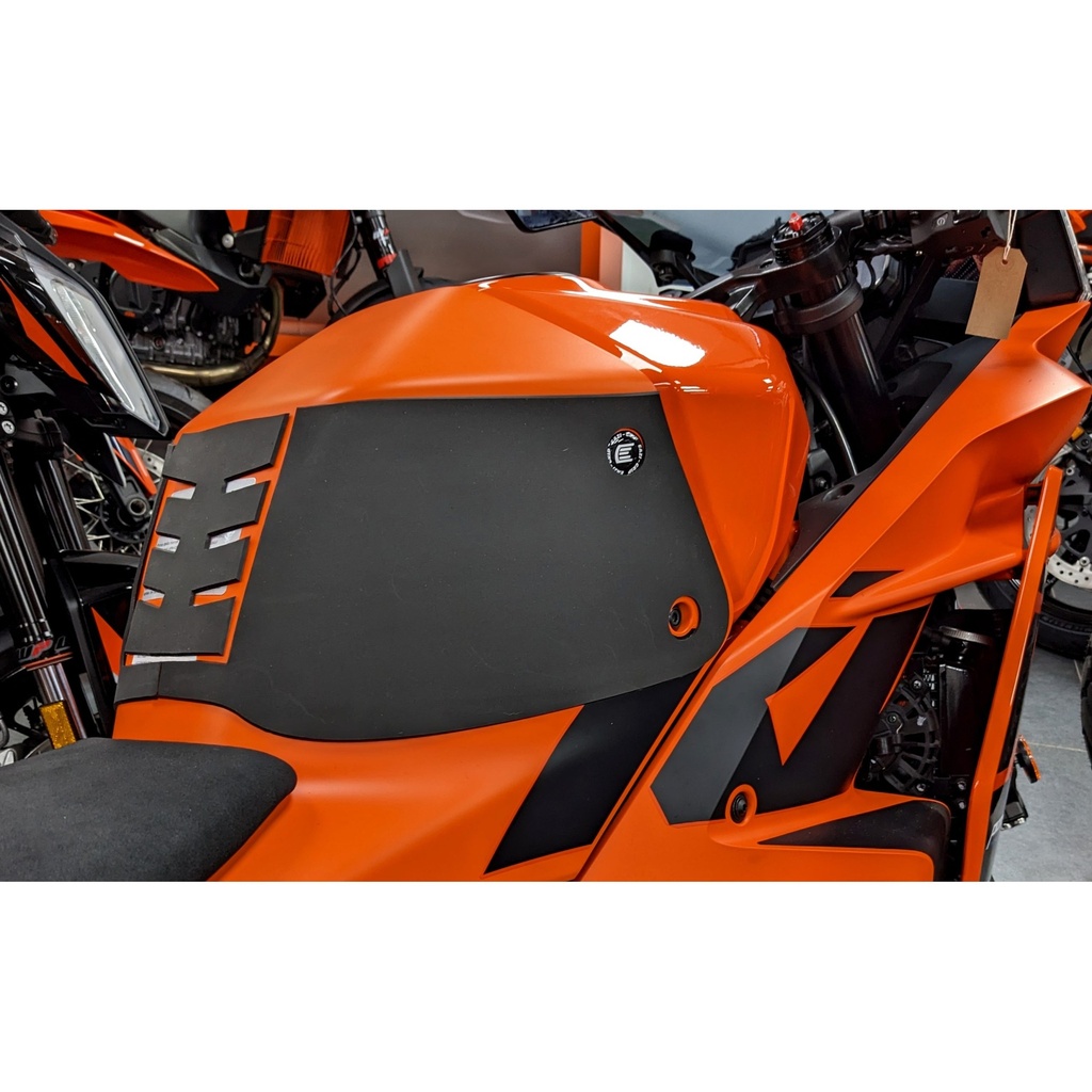 [WRAPKTM003] Eazi-Grip Silicone Wrap-Around Tank Grip for KTM RC390 - image 1