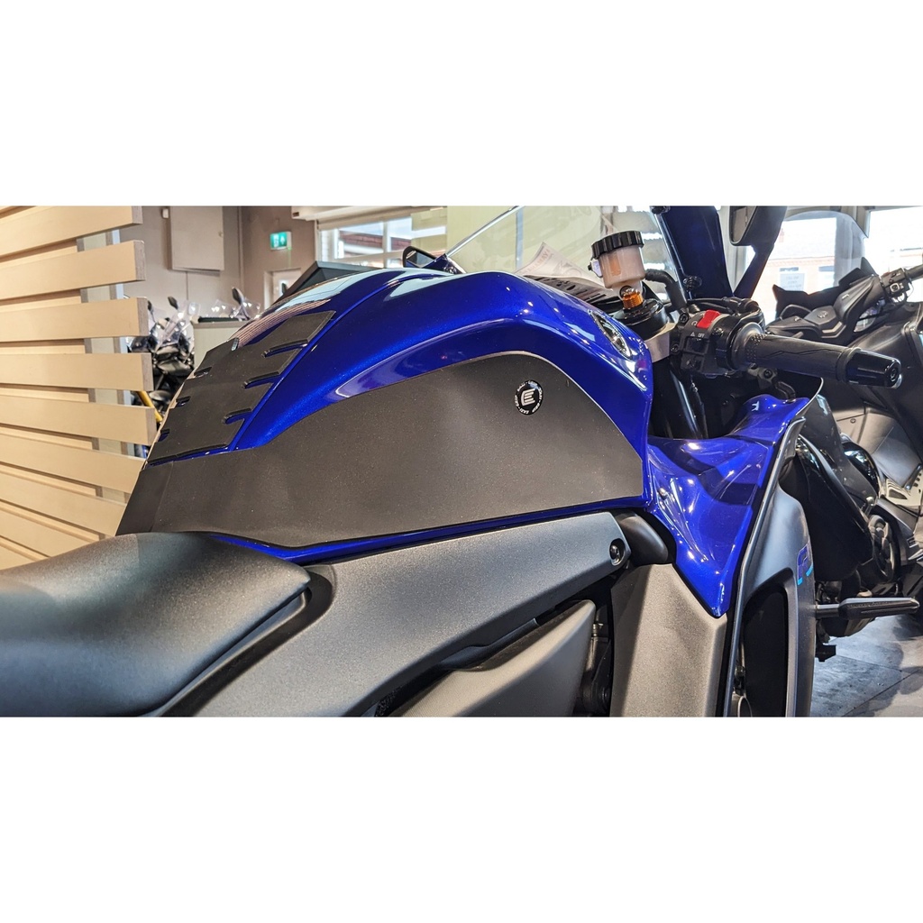 [WRAPYAM006] Eazi-Grip Silicone Wrap-Around Tank Grip for Yamaha YZF-R7 - image 1