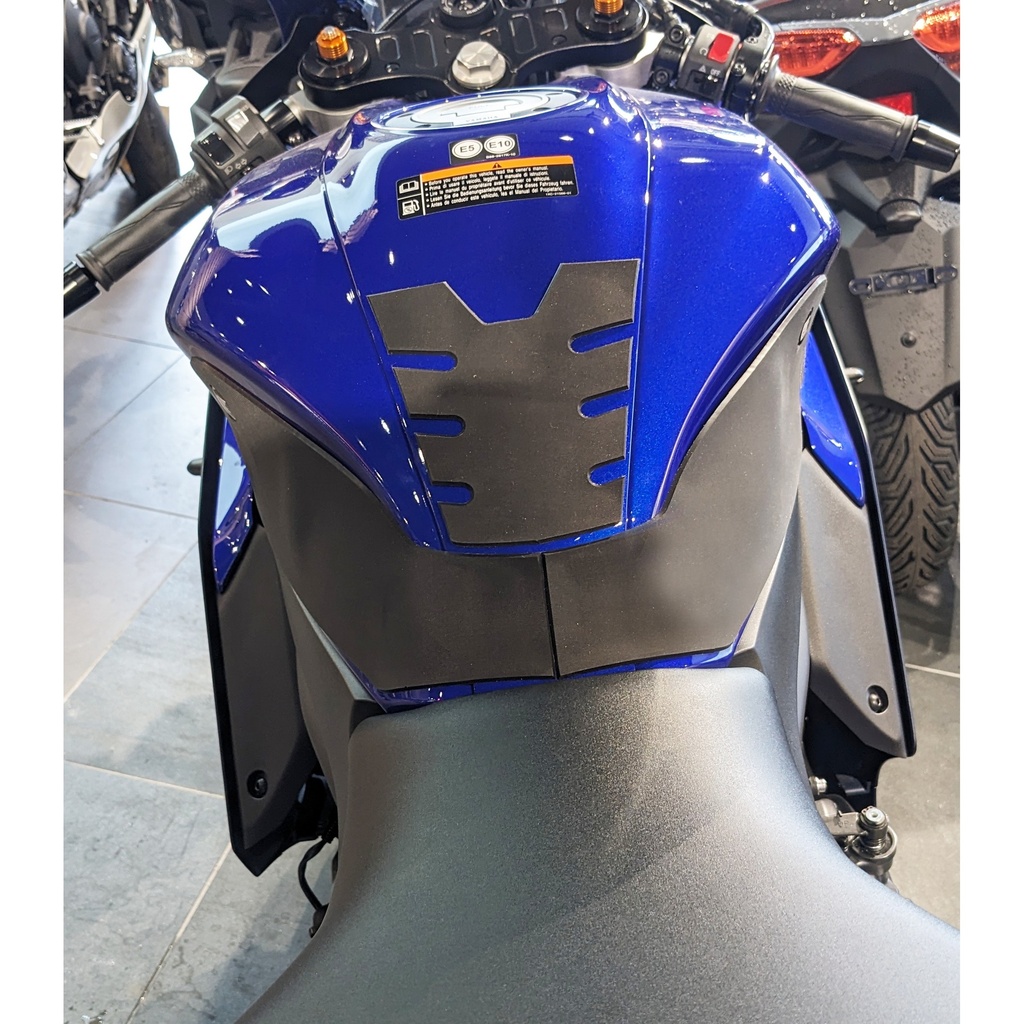[WRAPYAM006] Eazi-Grip Silicone Wrap-Around Tank Grip for Yamaha YZF-R7 - image 2