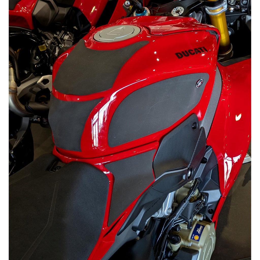 [WRAPDUC004-002] Eazi-Grip Silicone Wrap-Around Tank Grip for Ducati Streetfighter V4 - image 1