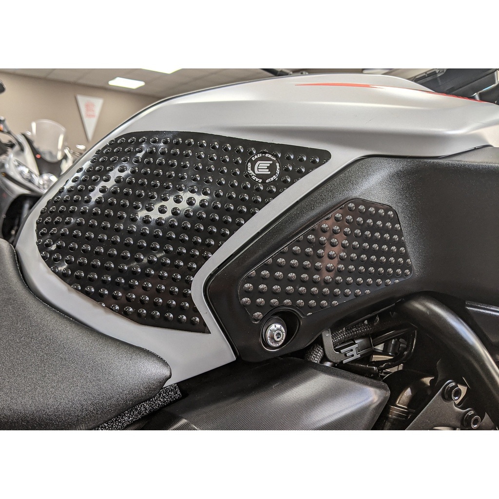 [SIL933BL] Eazi-Grip Silicone Tank Grips for Yamaha MT-07 2018 - 2020 - image 1