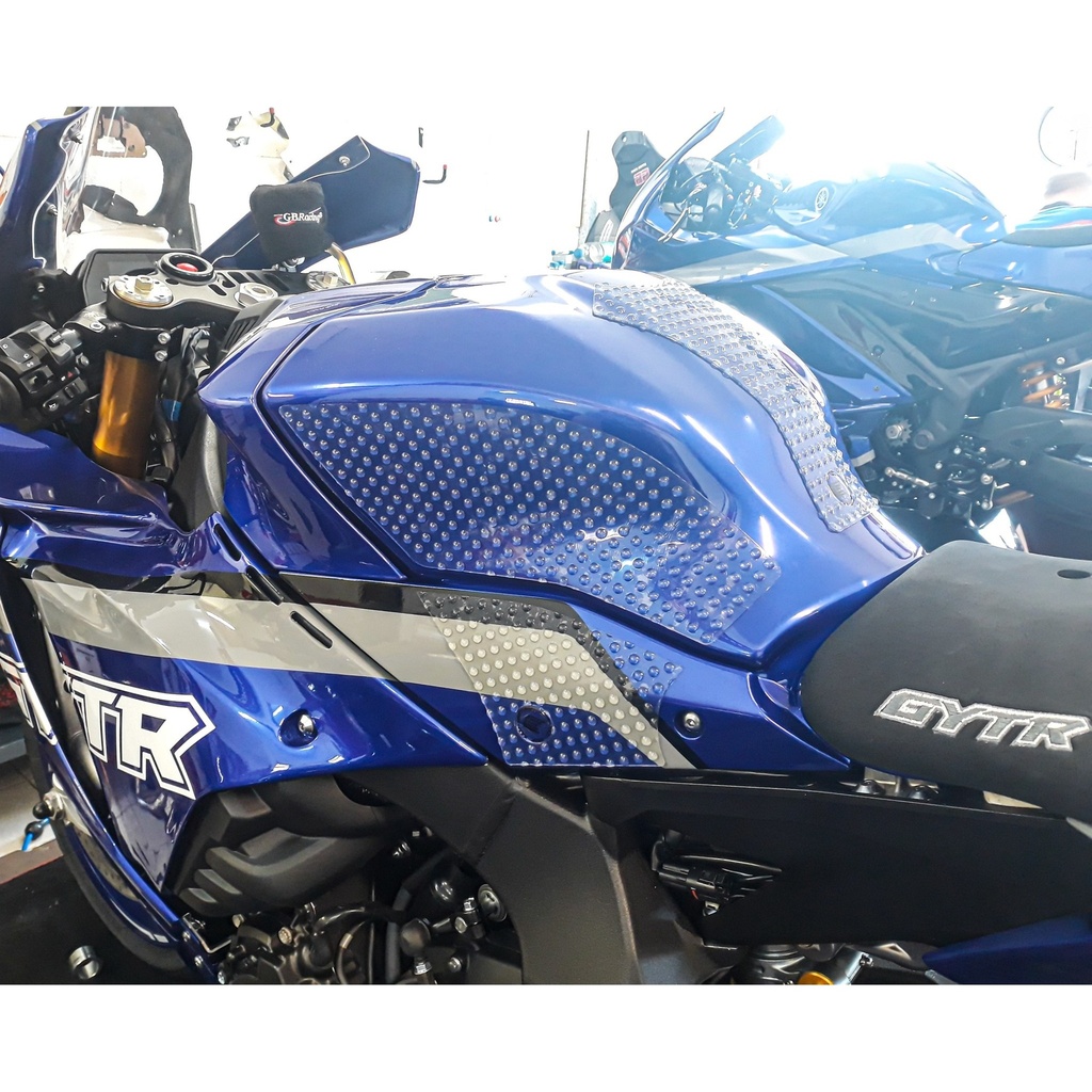 [SIL937BL] Eazi-Grip Silicone Tank Grips for Yamaha YZF-R1 2020 - image 1
