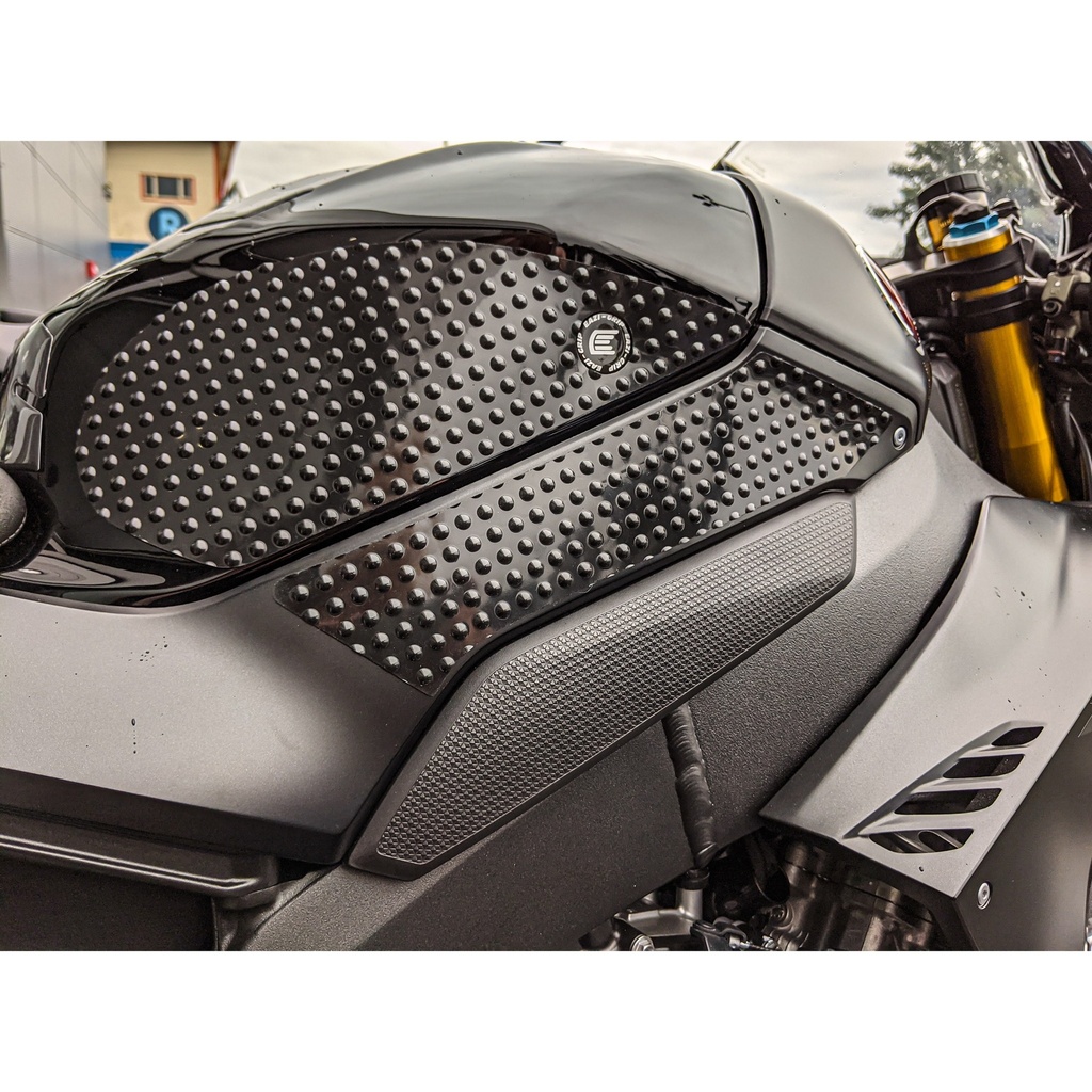 [SIL344BL] Eazi-Grip Silicone Tank Grips for Honda CBR1000RR-R - image 1