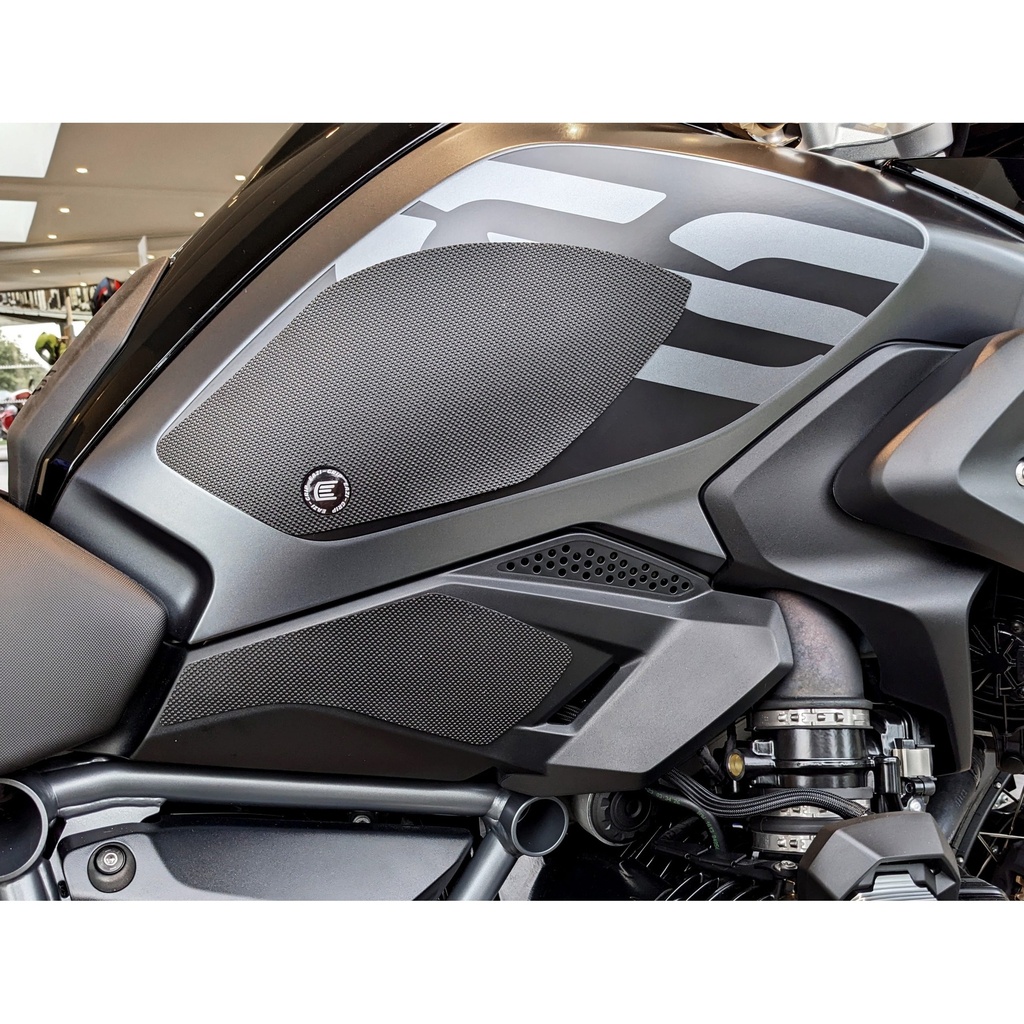 [SCTP127] Eazi-Grip PPF Tank Grips for BMW R 1250 GS Rallye - image 1