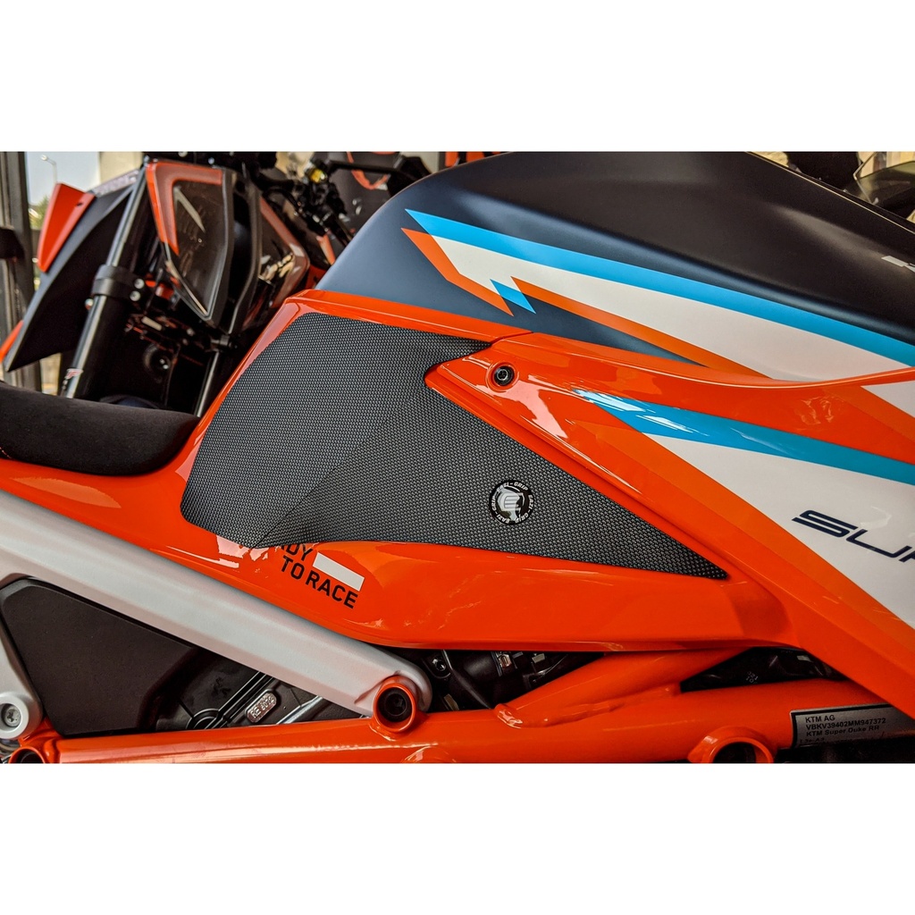 [SCTP514] Eazi-Grip PPF Tank Grips for KTM 1290 Super Duke R 2020 - image 1