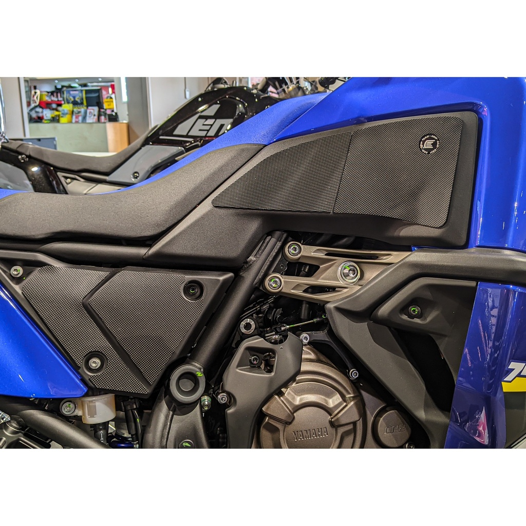[EVO950BL] Eazi-Grip EVO Tank Grips Off-Road for Yamaha Tenere 700 World Raid, clear or black (Black) - image 1