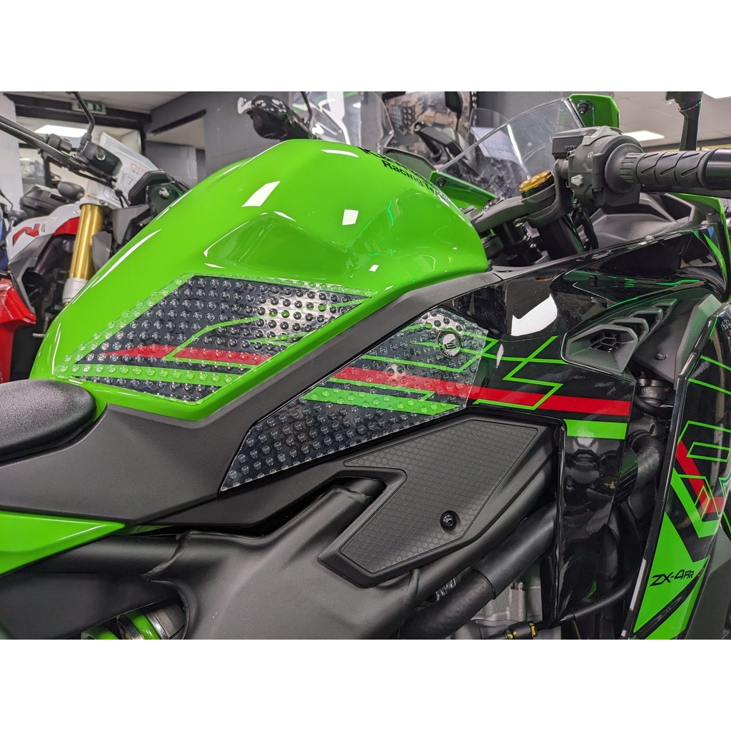 [EVO443BL] Eazi-Grip EVO Tank Grips for Kawasaki ZX-4R RR 2023, clear or black (Black) - image 2